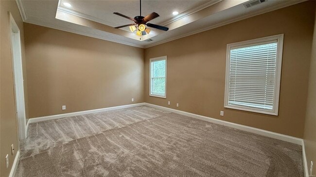 Building Photo - 703 Kingsley Dr