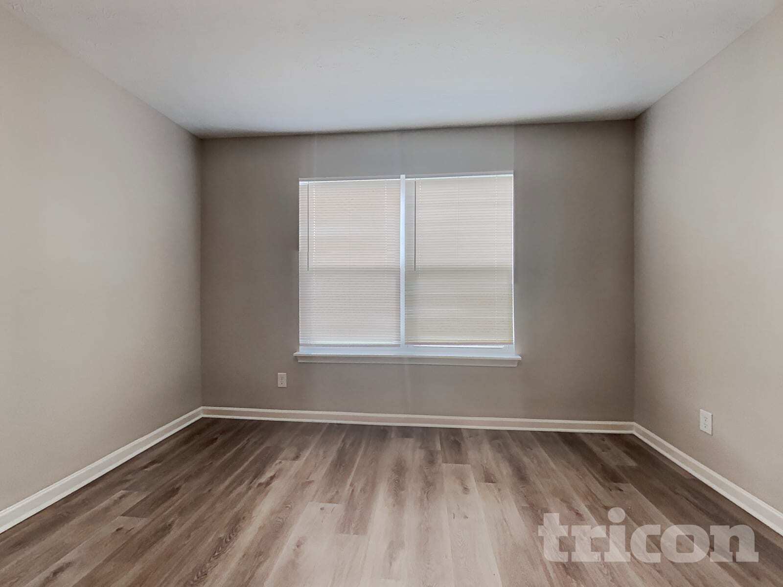 Building Photo - 7952 Apalachee Dr