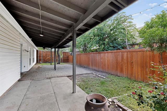 Building Photo - 936 Sugarberry Dr