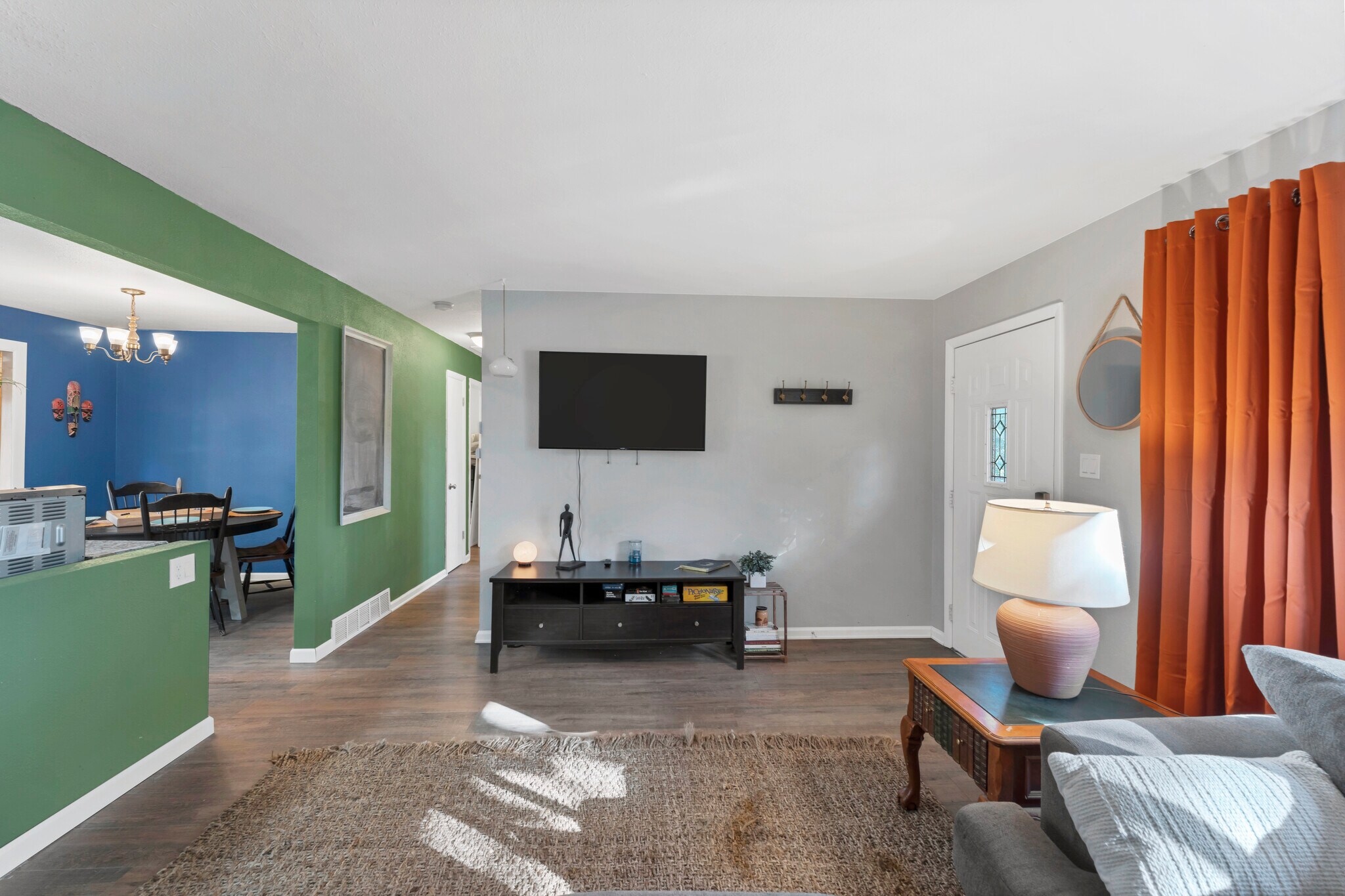 Building Photo - 2628 Green Ridge Dr