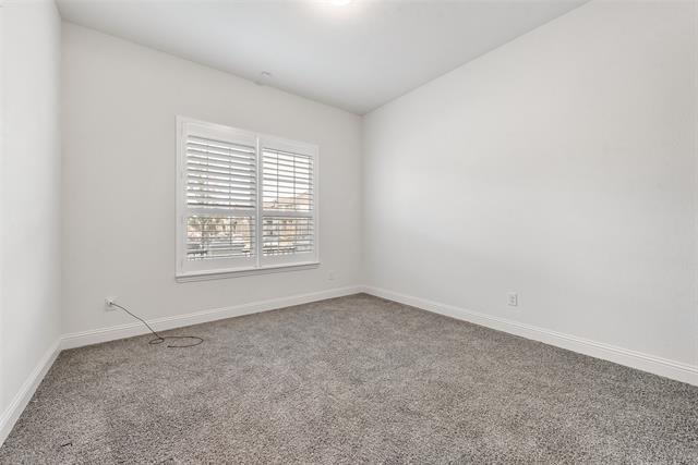 Building Photo - 2714 Chambray Ln