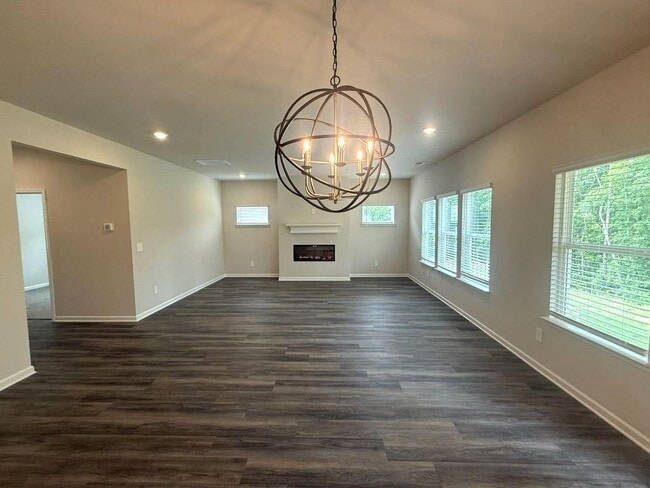 Building Photo - 2304 Grape Vine Wy