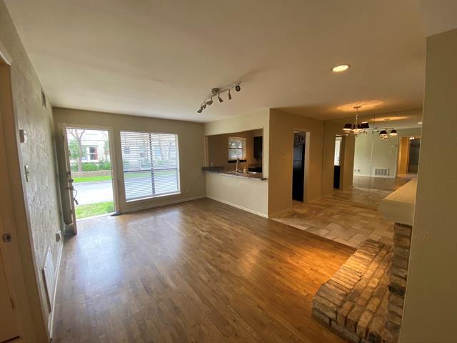 Building Photo - 4049 Herschel Ave