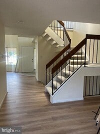 Building Photo - 20 Lantern Ln