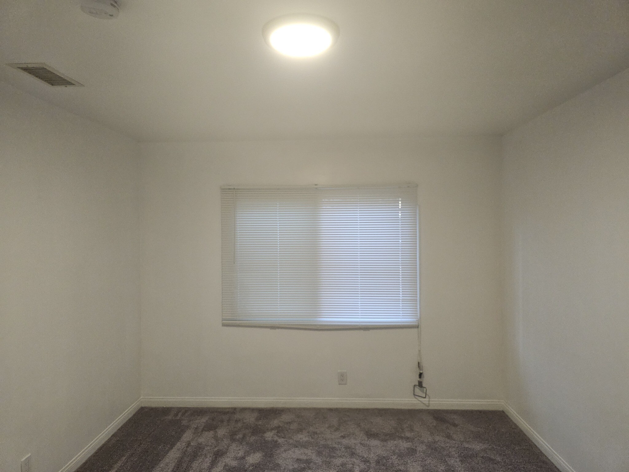 Building Photo - 1757 W 103rd St