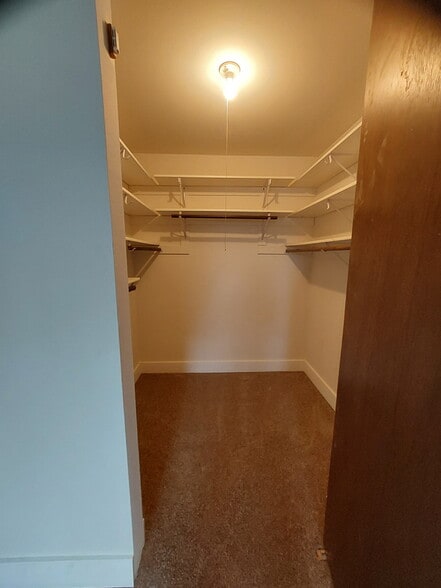 Building Photo - Sunnyslope Estates