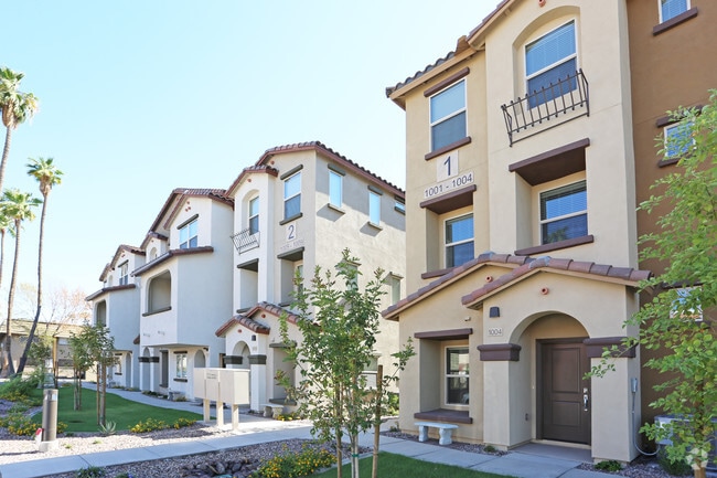 Exterior - The Place on Jentilly