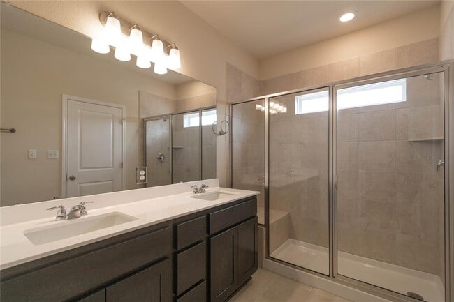 Building Photo - 1660 Coral Sunrise Trl