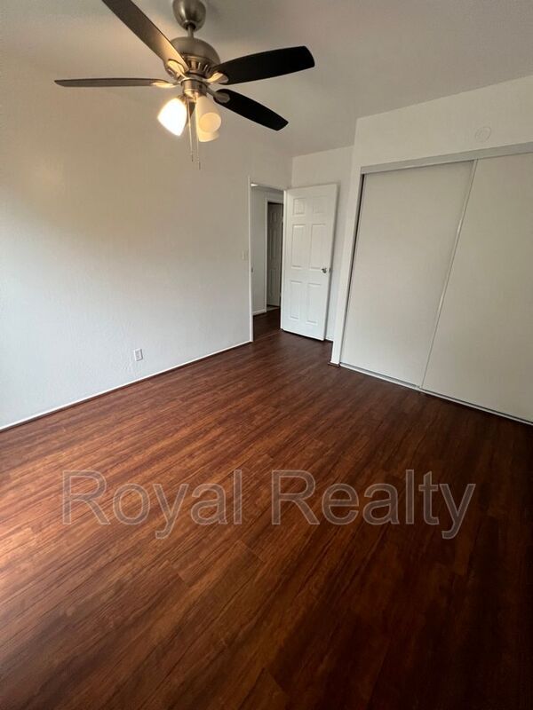 Building Photo - 94-433-433 Lanikuhana Pl