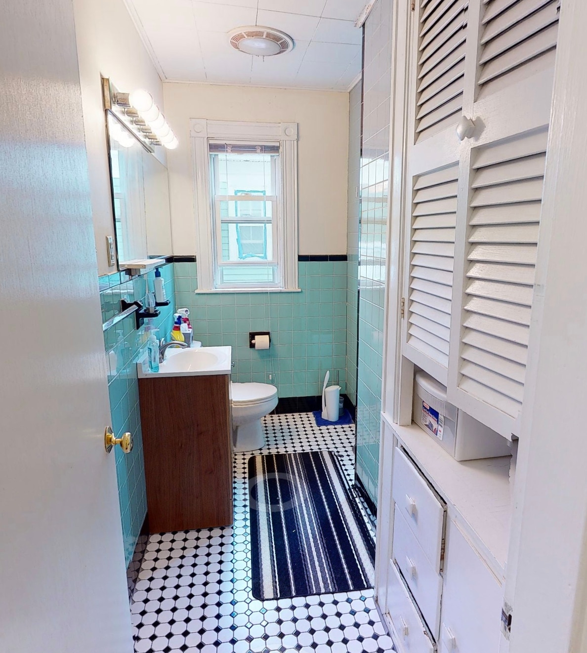 Building Photo - 193 Cypress St