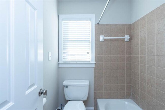 Building Photo - 232 Beech Tree Hollow NW