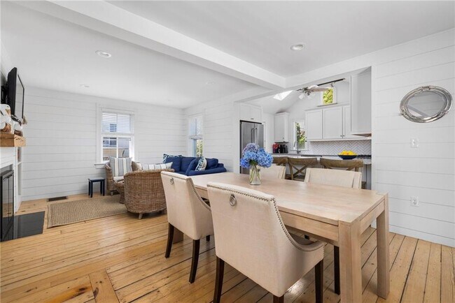 Building Photo - 36 Second St