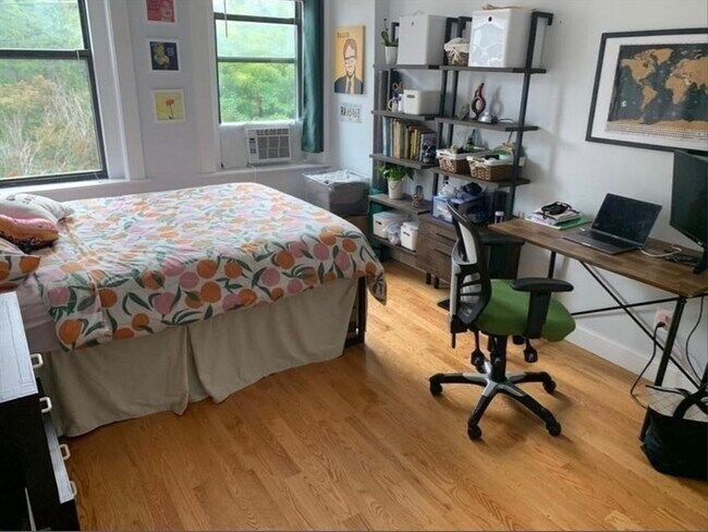 Building Photo - 83 Highland St