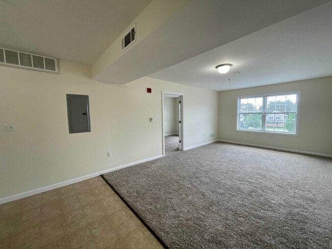 Building Photo - 100 Sentinel Court