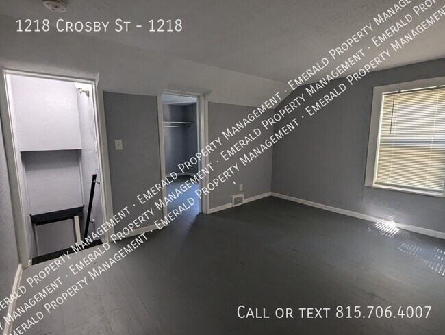 Building Photo - 1218 Crosby St