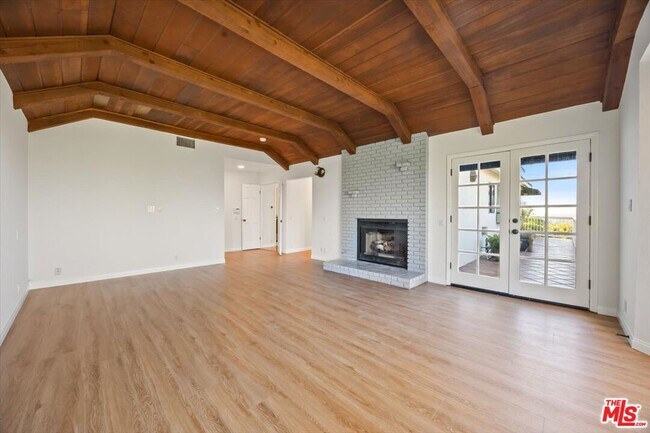Building Photo - 3630 Roberts View Pl