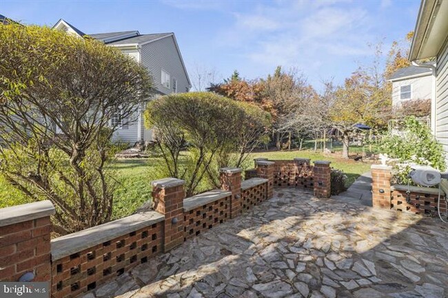 Building Photo - 18953 Longhouse Pl