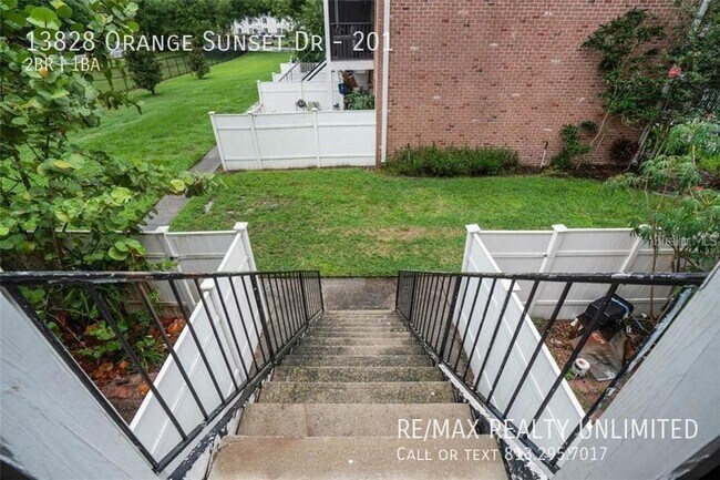 Building Photo - 13828 Orange Sunset Dr