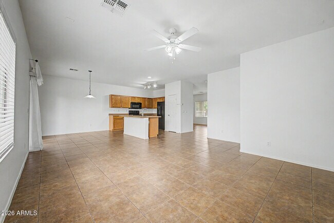 Building Photo - 14165 W Crocus Dr