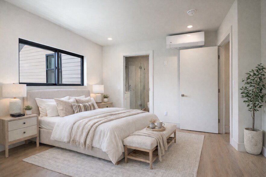 Building Photo - 4541 1/2 Melbourne Ave