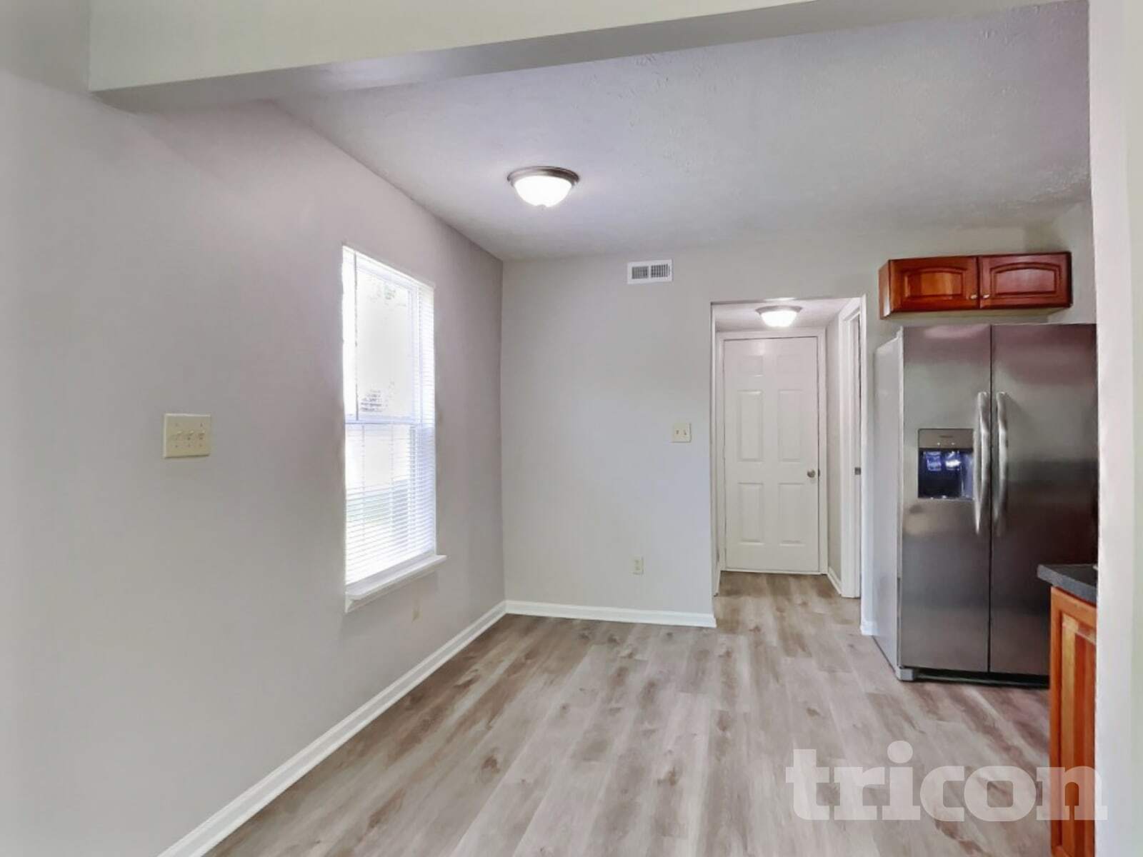 Building Photo - 6422 Coconut Ct