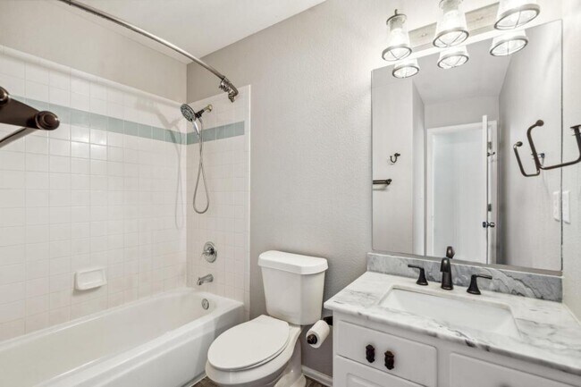 Building Photo - 3135 Capstan Way