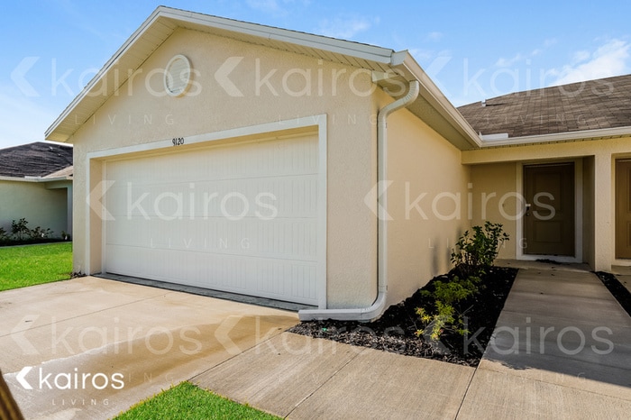 Primary Photo - 9120 Aegean Cir