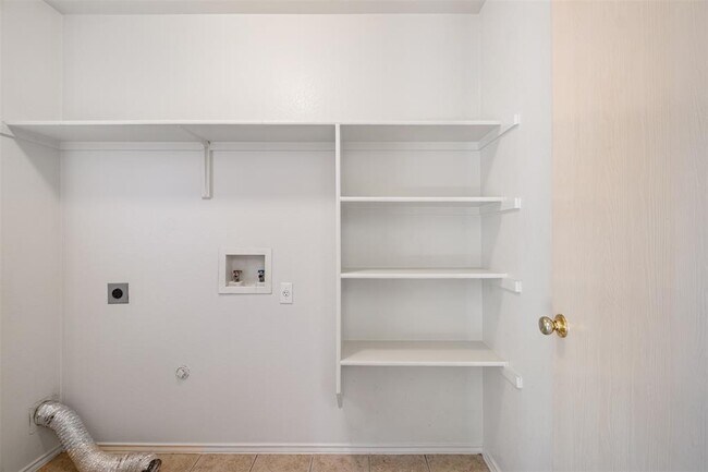 Building Photo - 3303 Caleb Dr