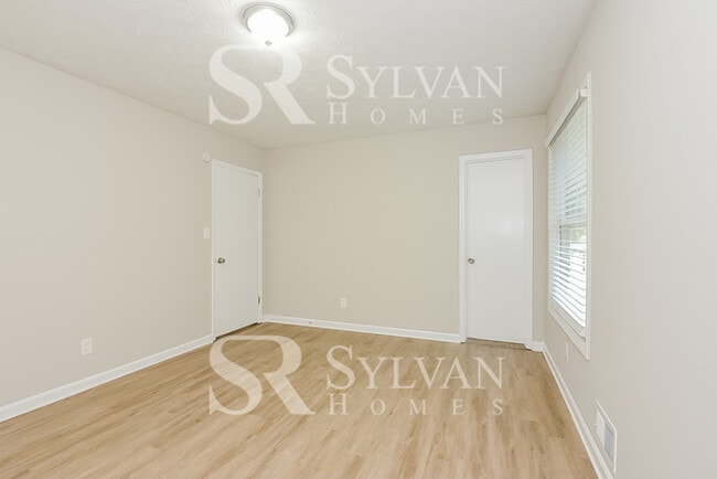 Building Photo - The Lifestyle You Deserve.