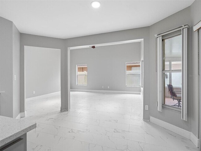 Building Photo - 8841 Key W Cir