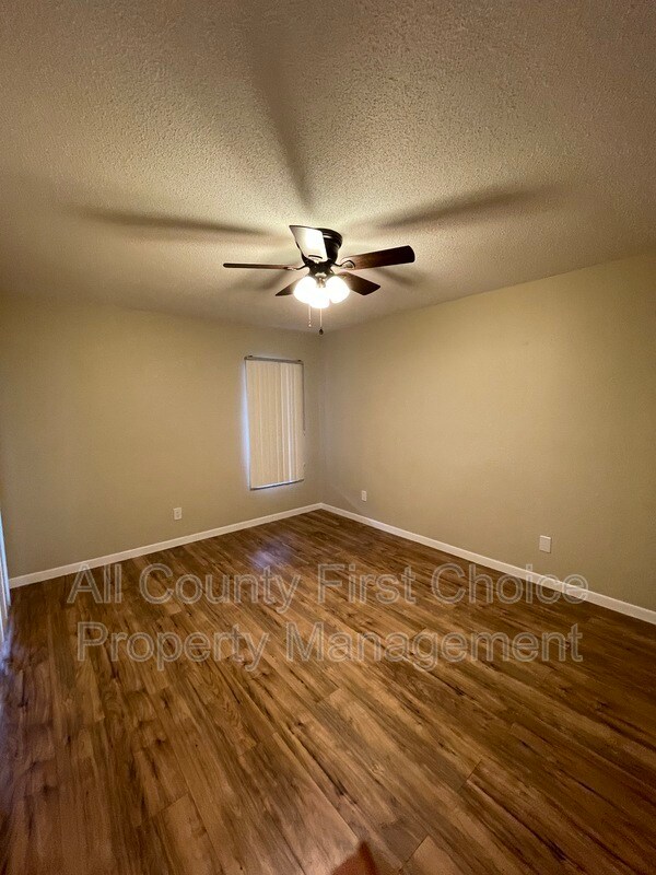 Building Photo - 7360 Ulmerton Rd