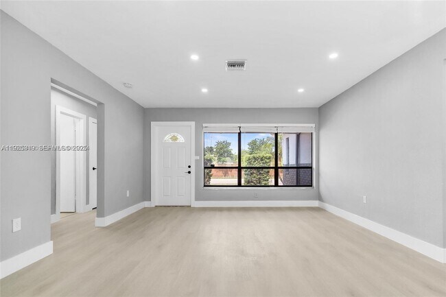 Building Photo - 3801 N 66th Ave