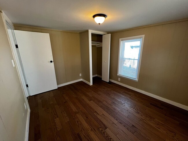 Building Photo - 11249 Orange Rd