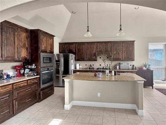 Building Photo - 5509 Dimebox Dr