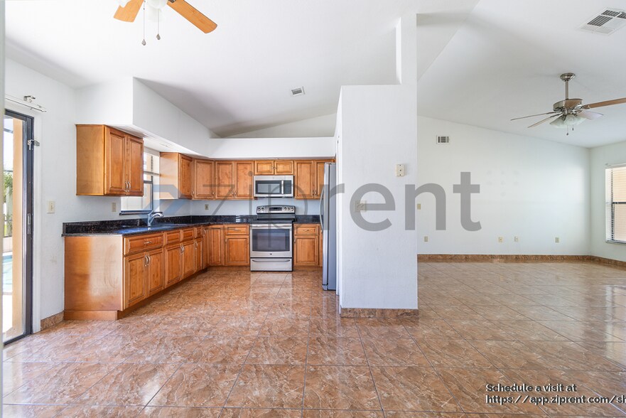 Building Photo - 855 San Pedro Ct