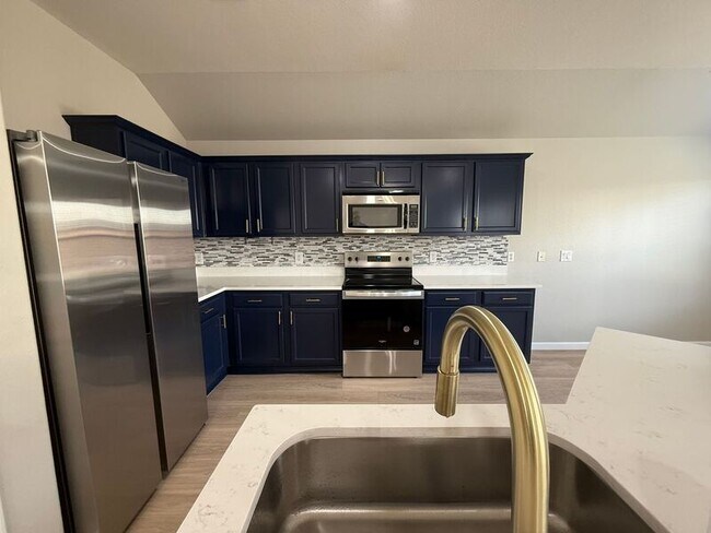 Building Photo - 1909 Morning Dove Dr