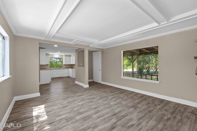 Building Photo - 4321 Ridgeway Ave