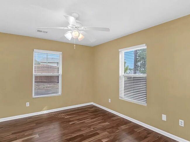 Building Photo - 107 Westpointe Ct