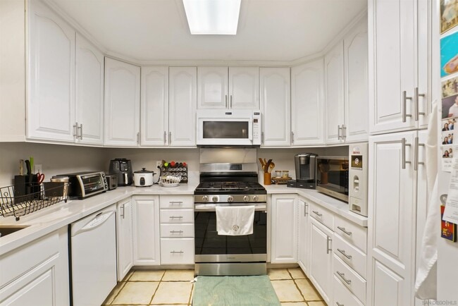 Building Photo - 1286 Waxwing Ln