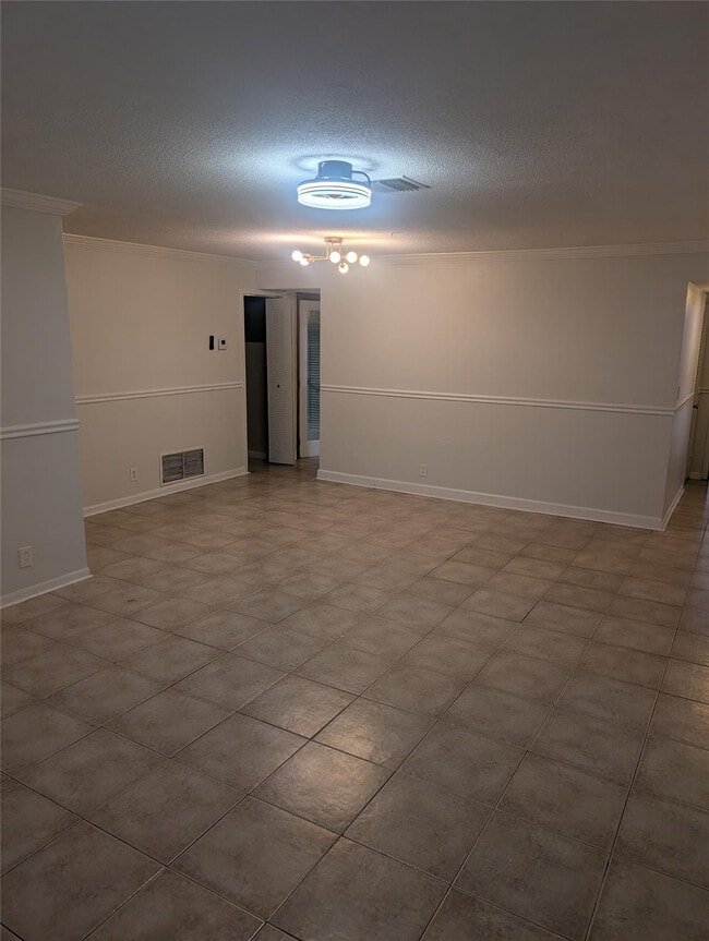 Building Photo - 1740 NW 60th Ave