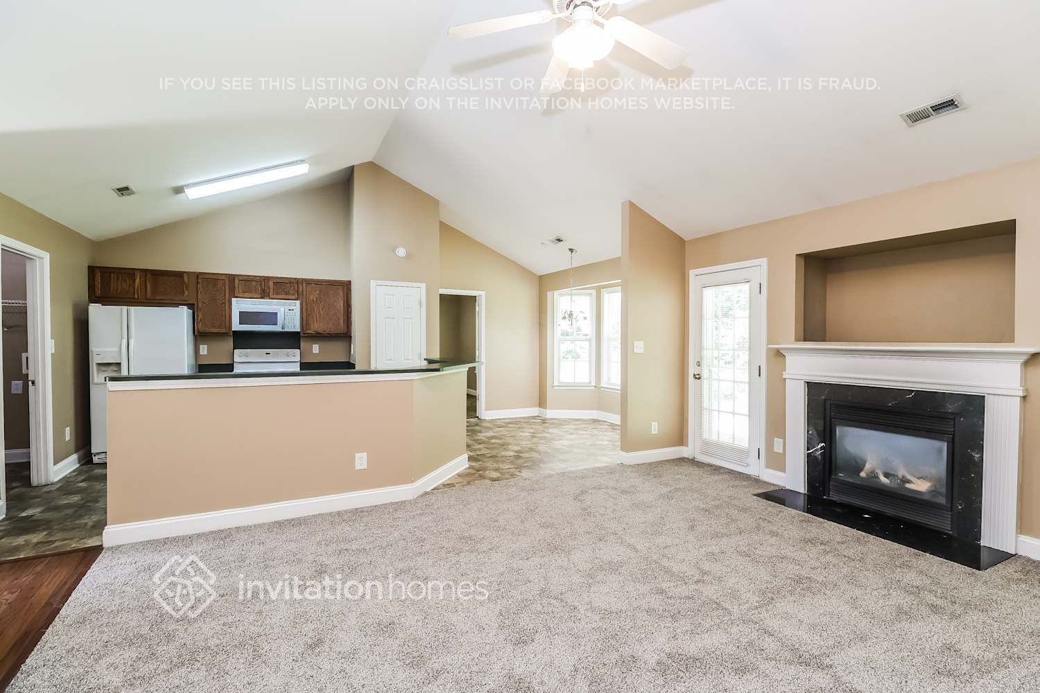 Building Photo - 2730 Stagbuck Dr