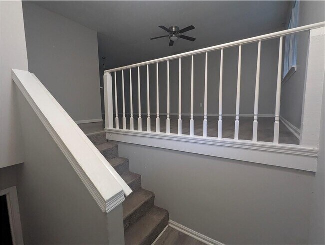 Building Photo - 2153 Cherokee Valley Cir