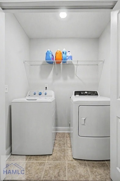 Building Photo - 157 Hamlet Ct