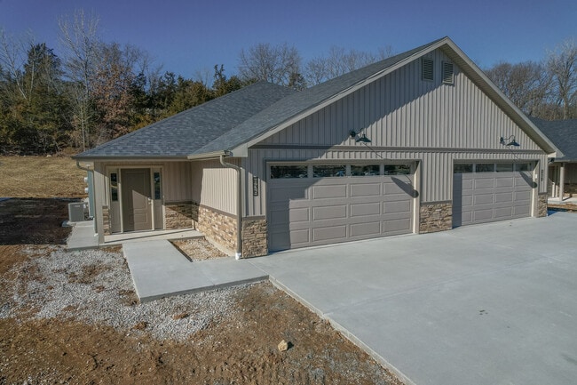 Building Photo - 836 El Dorado Dr