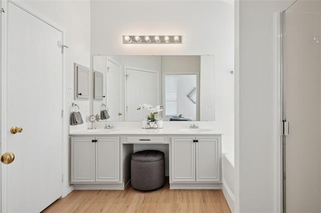 Building Photo - 521 Port Arthur Dr