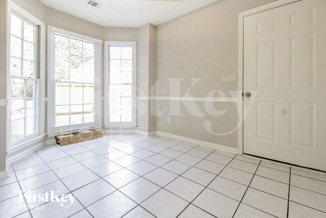 Building Photo - 3011 Nuttall Oak Ct