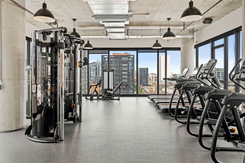 Building Photo - 165 W Huron St