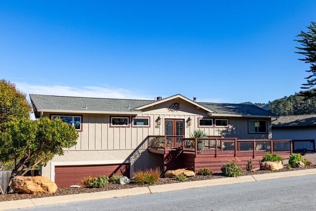 Building Photo - 3035 Ribera Rd