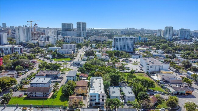 Building Photo - 1620 NW 18th St
