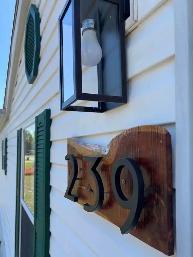Building Photo - 239 Sweet Gum St